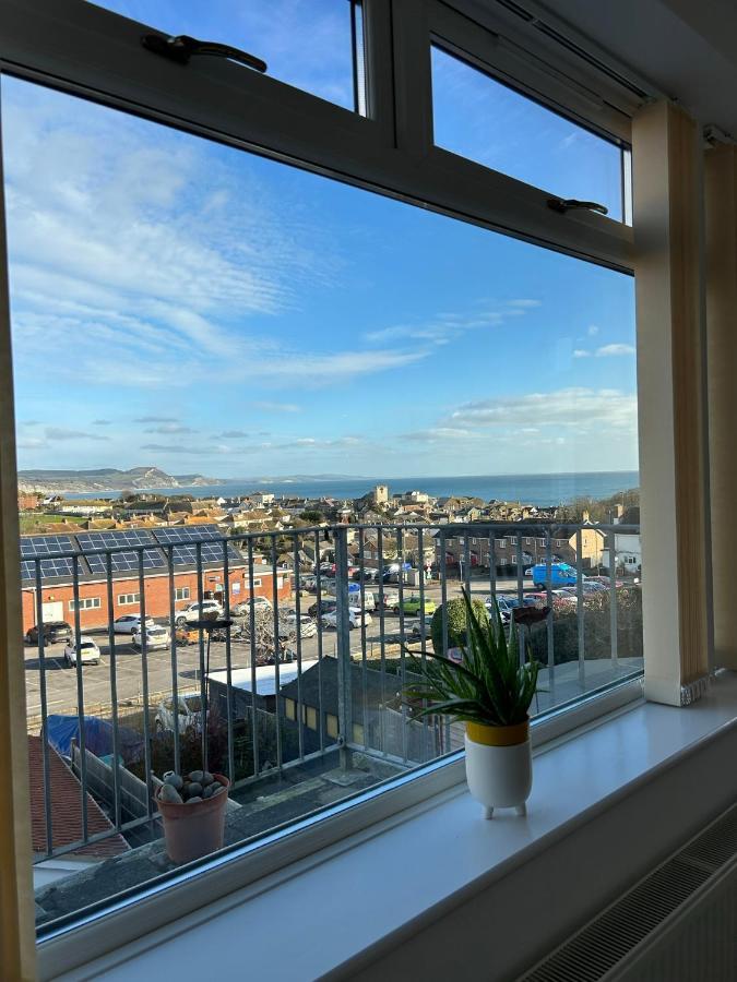 Lucerne B&B ライム・レジス エクステリア 写真