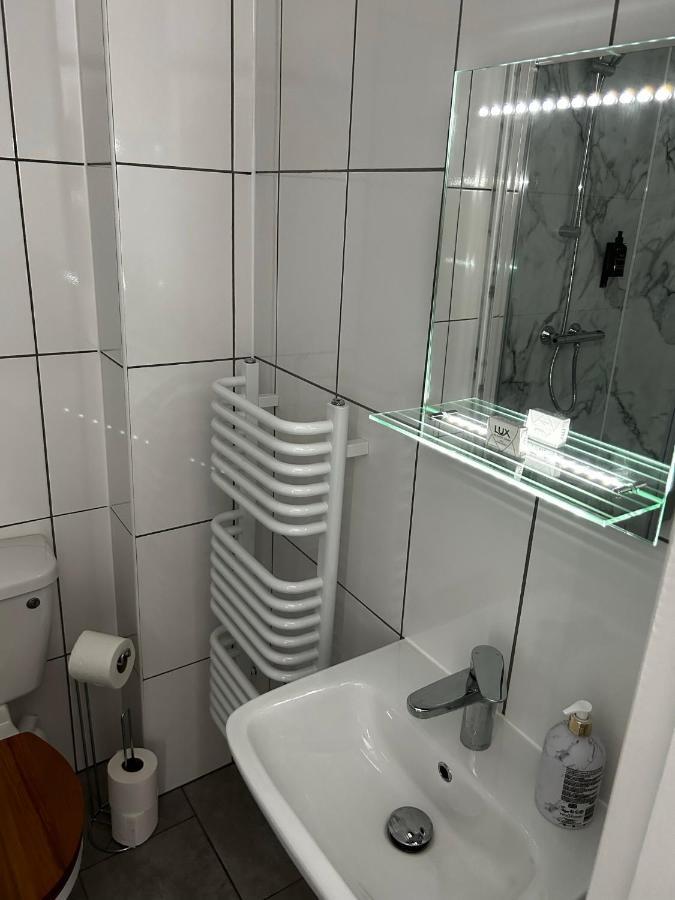 Lucerne B&B ライム・レジス エクステリア 写真