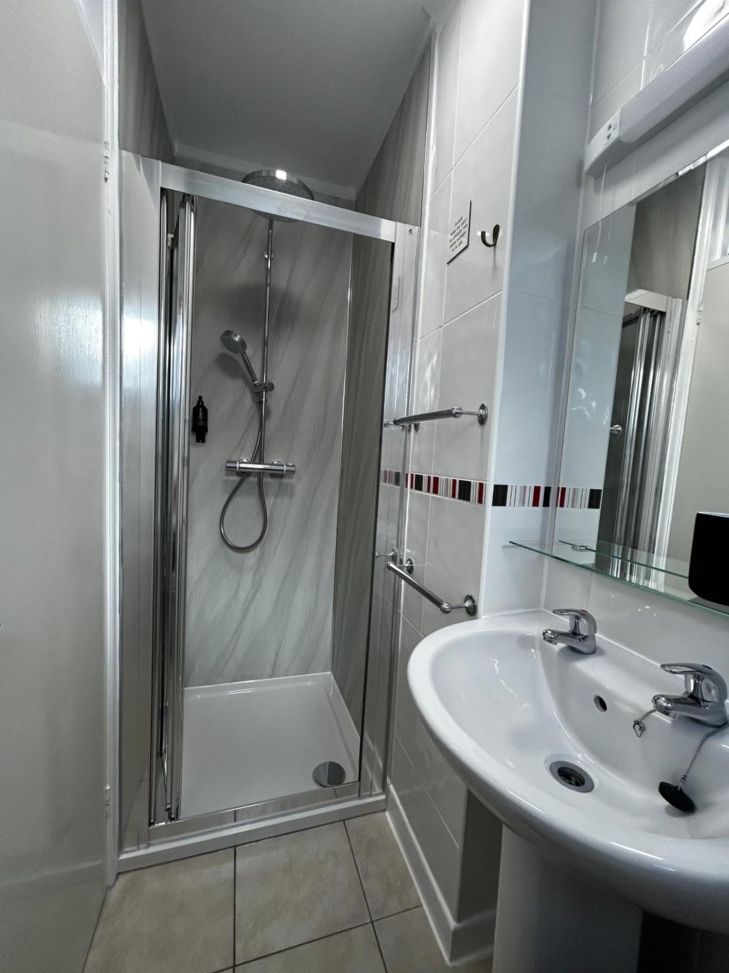 Lucerne B&B ライム・レジス エクステリア 写真